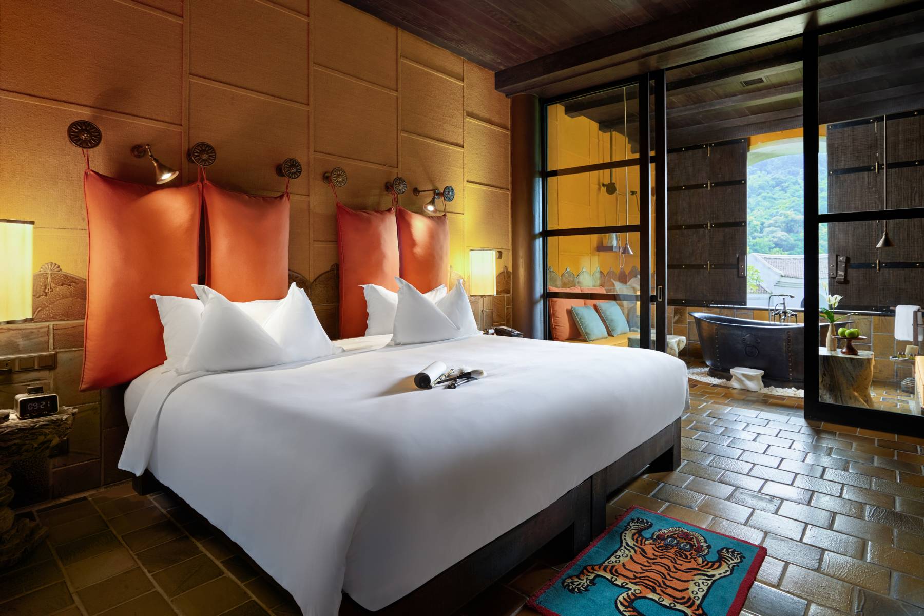 Legacy Yen Tu Vietnam - the five-star hotel overlooking a Zen Buddhist monastery