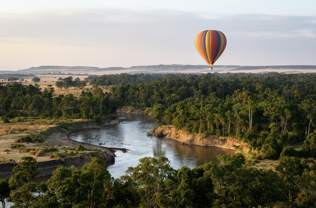 Sunrise balloon safari, Governors', Kenya